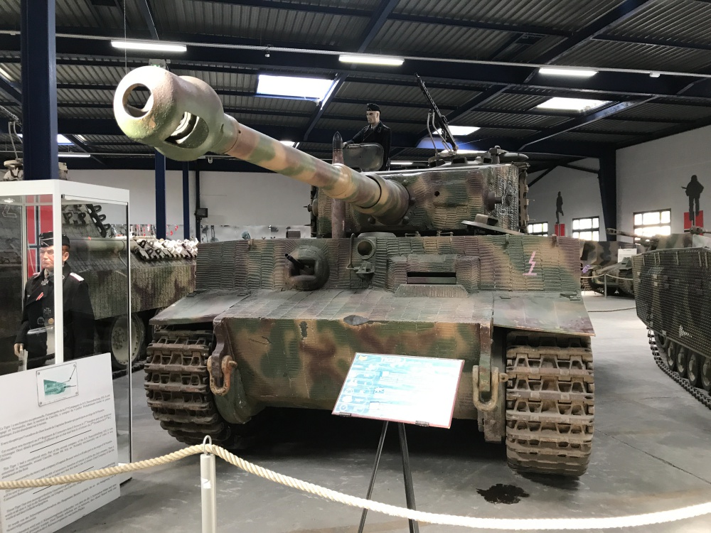 VI号戦車I型 恐るべき88mm対戦車砲を搭載した重戦車で愛称はタイガー。ミハエル・ヴィットマンの愛車で有名。
