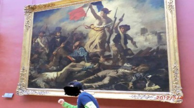 ドラクロワ作：民衆を導く自由の女神
