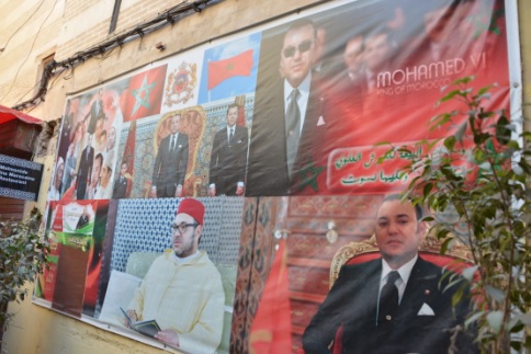 いたるところに今の王様の写真